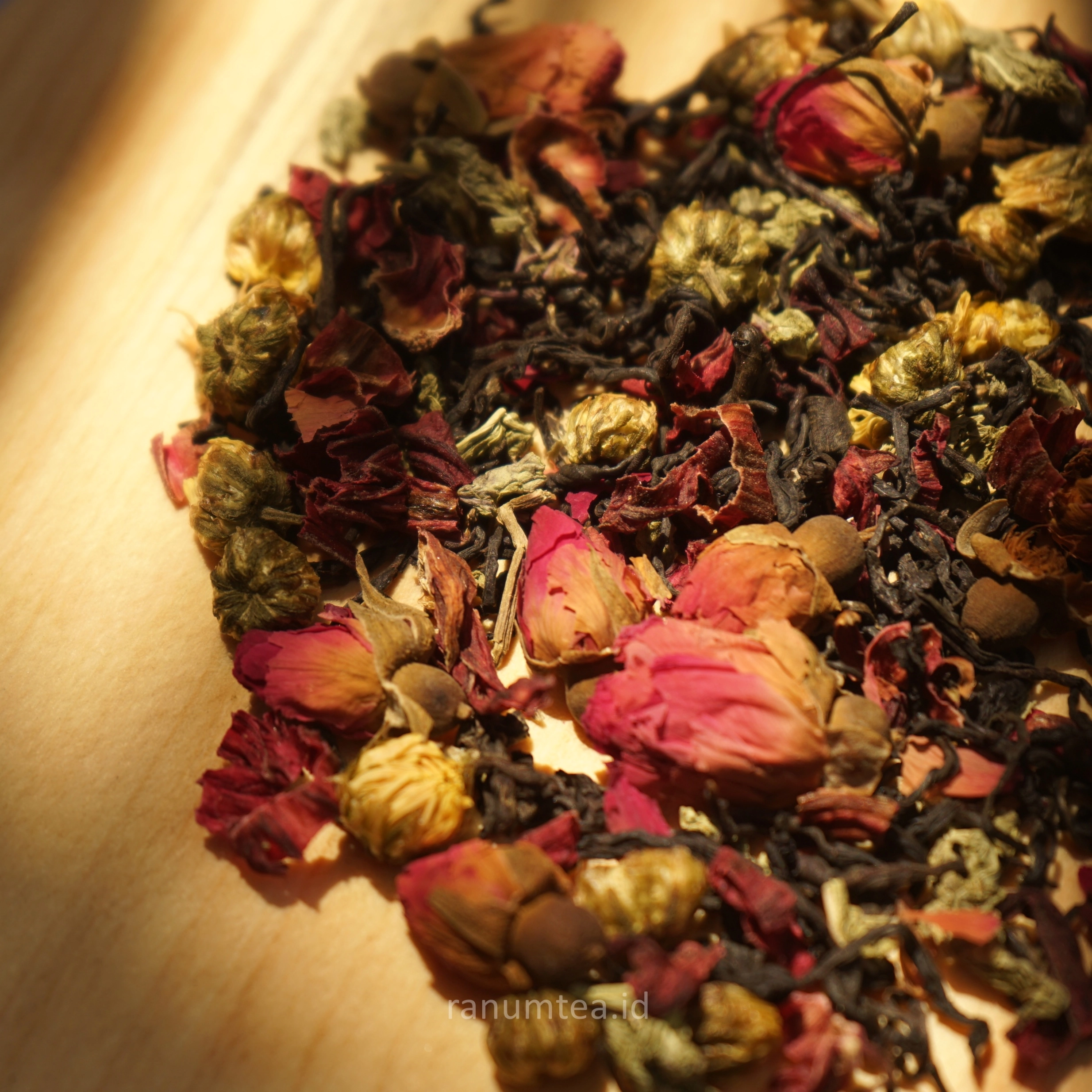 Ranum Tea - Surya Senja
