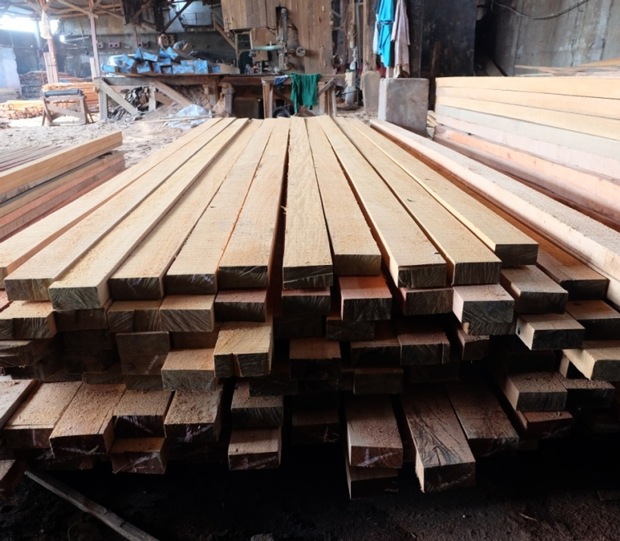 Harga Kayu Kempas Harga Kayu Kempas
