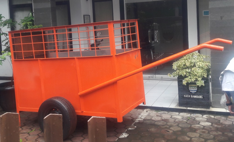 Jual gerobak sampah