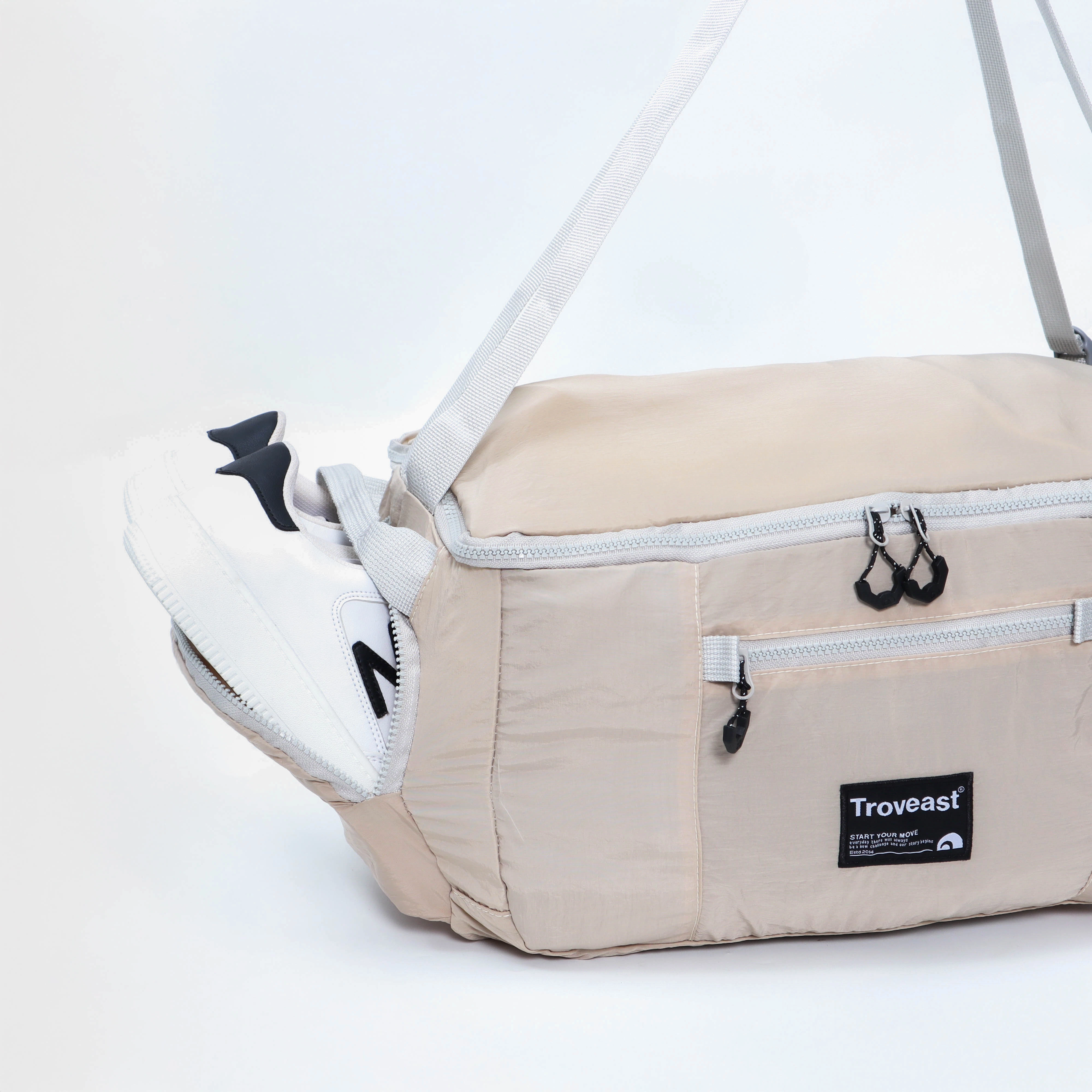 Troveast Tas Travel Lipat Safar Series Milk Tea 20 Liter Kapasitas Bahan Nylon Crinkle Mudah Dibawa Bepergian Ringan Water-Repellent Stylish untuk Travel Belanja dan Daily Use