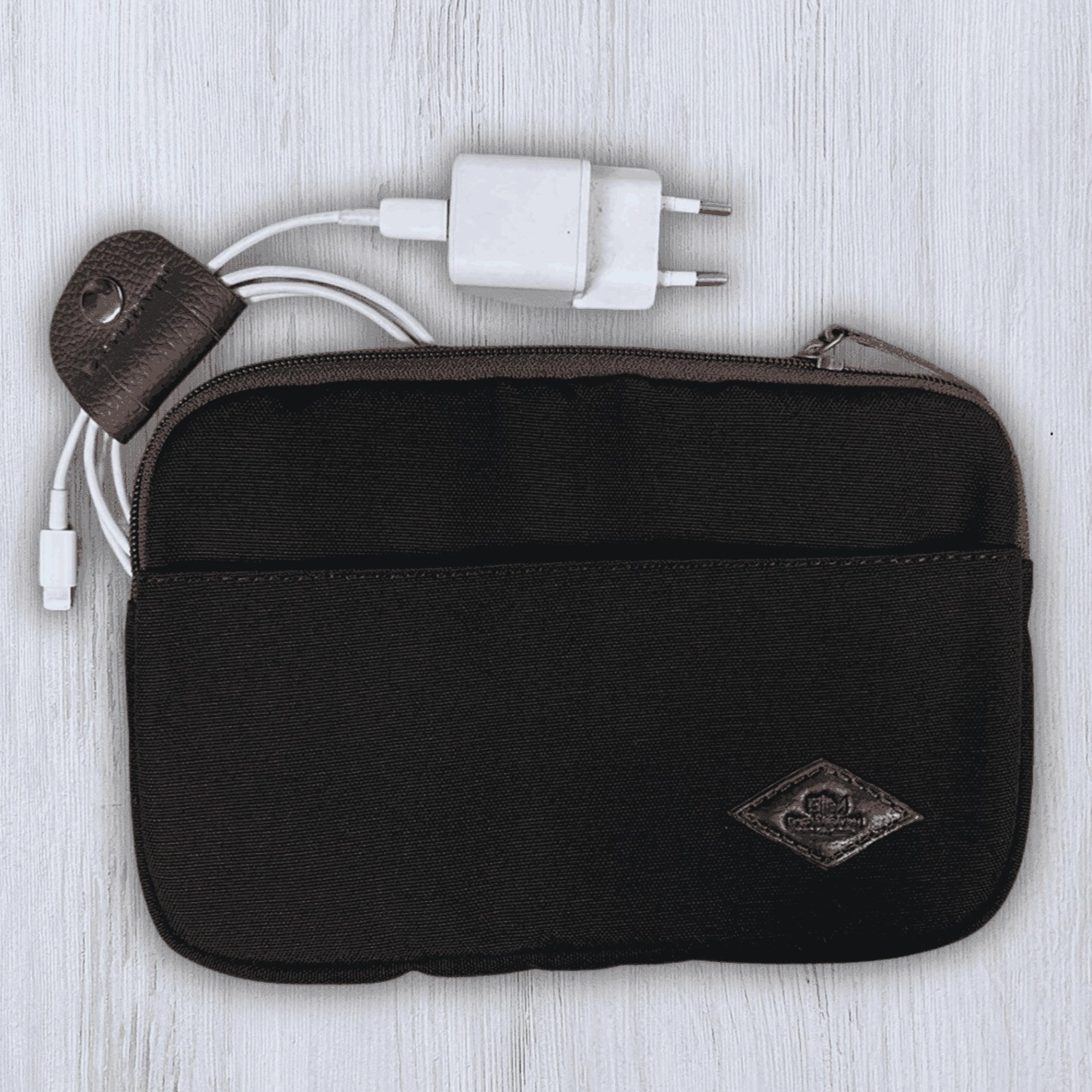 Alaska Pouch