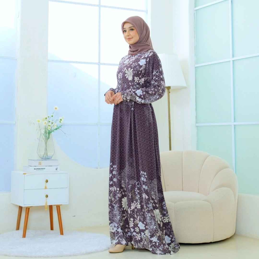 RANIA VALENCIA Soft Midnight Purple (Best Seller Bonus Parfum)